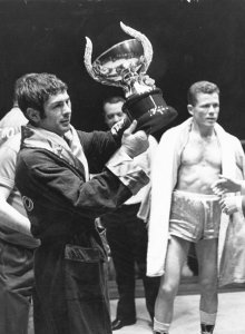 1416493467_349947_1416503279_album_grande